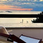 Grand Blue Terrace - Island House By Hostandros Casa vacanze