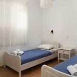 Casa vacanze Grand Blue Terrace - Island House By Hostandros *