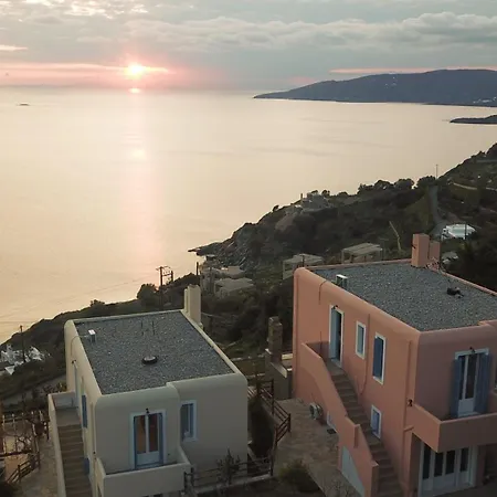 Casa vacanze Grand Blue Terrace - Island House By Hostandros *