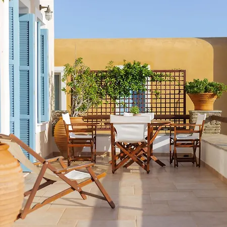 Casa vacanze Grand Blue Terrace - Island House By Hostandros *